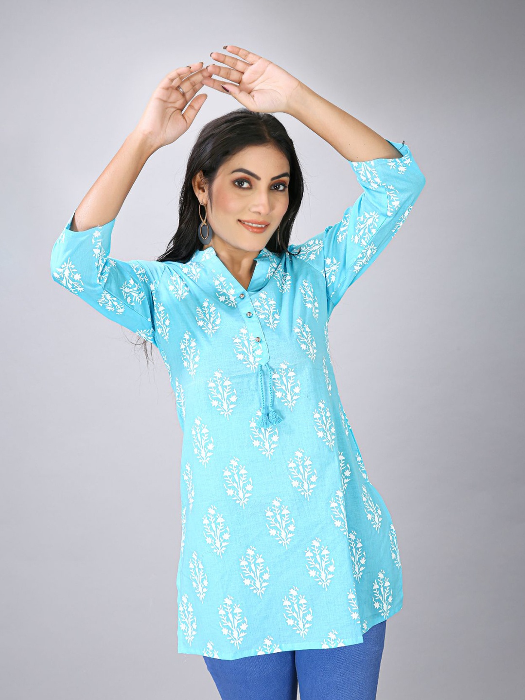 

MAIYEE Ethnic Motifs Printed Mandarin Collar Pure Cotton Straight Kurti, Blue
