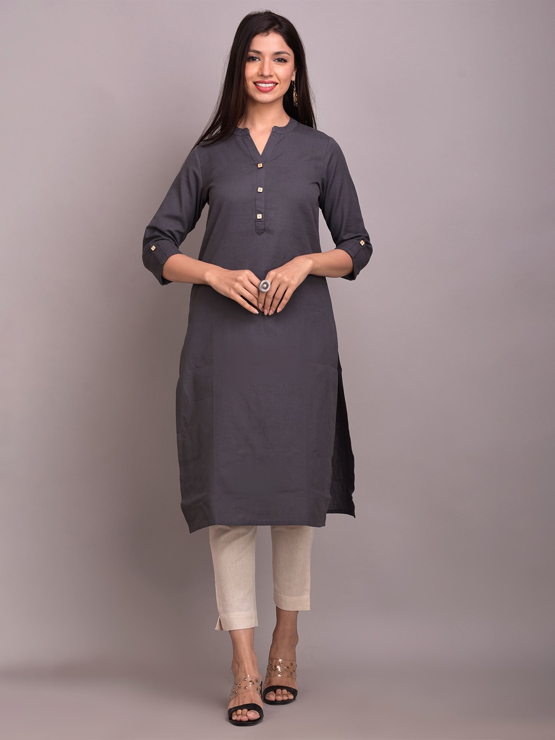 

MAIYEE Notched Neck Straight Kurta, Grey