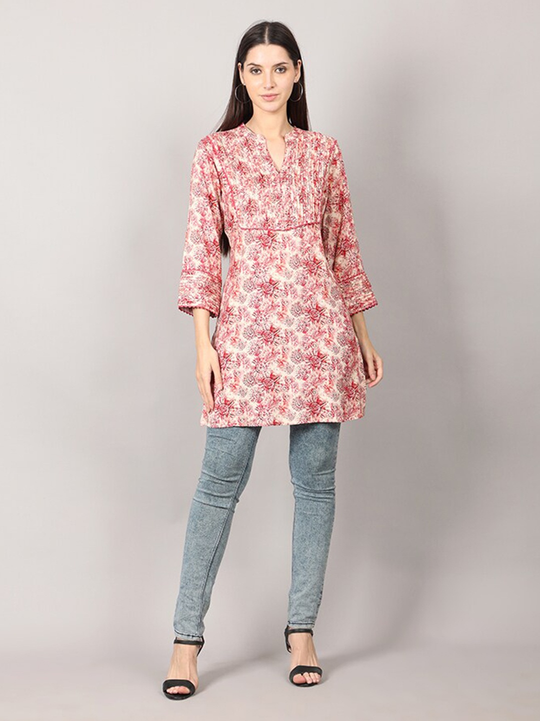 

MAIYEE Floral Printed Mandarin Collar Pleated Kurti, Pink