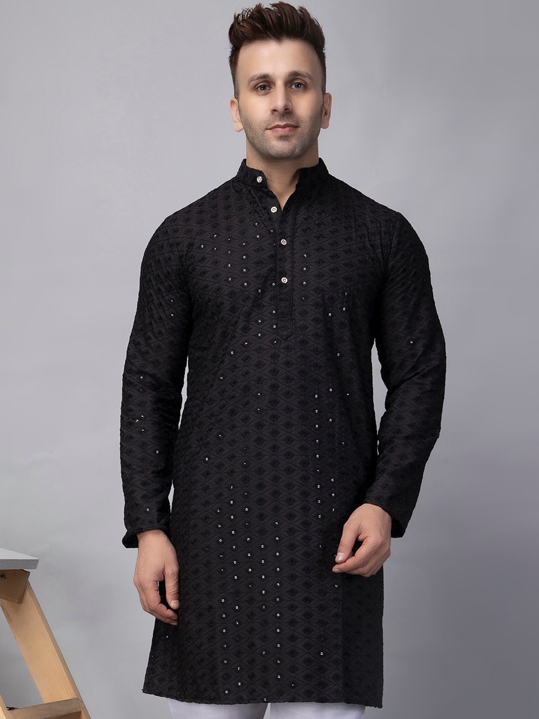 

Hangup Sequin Chifley Embroidered Kurta, Black