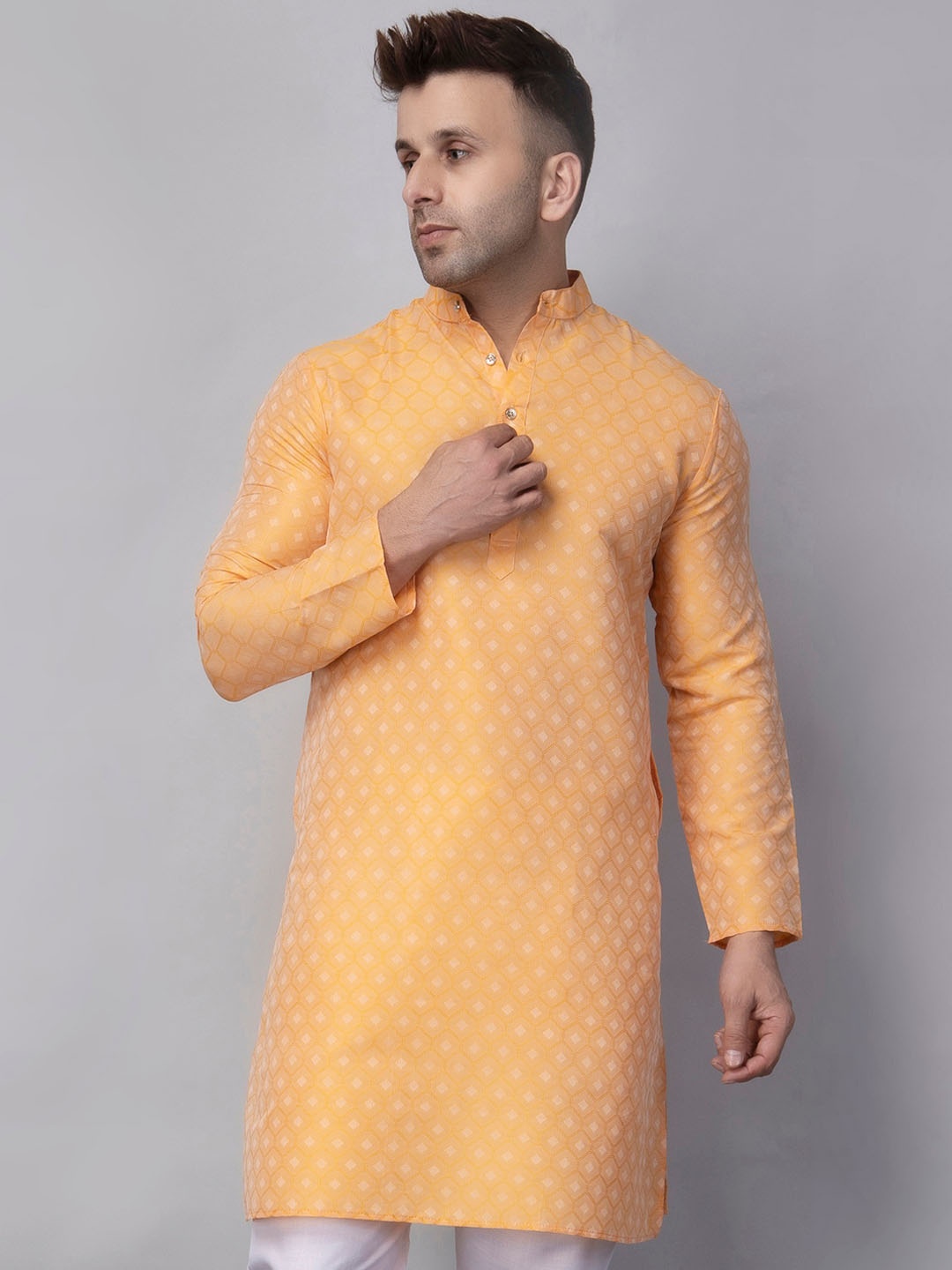 

hangup plus Geometric Printed Mandarin Collar A-Line Kurta, Yellow