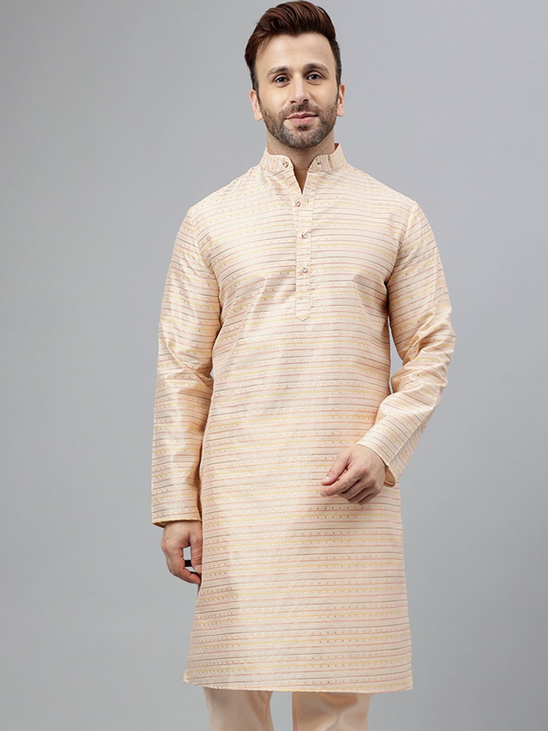 

hangup plus Woven Design Mandarin Collar Full Sleeves Straight Kurta, Cream
