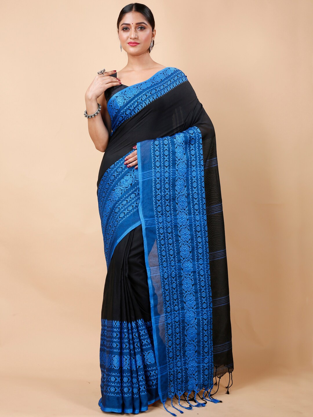 Ruuprekha Woven Design Ethnic Motifs Khadi Cotton Saree, Blue