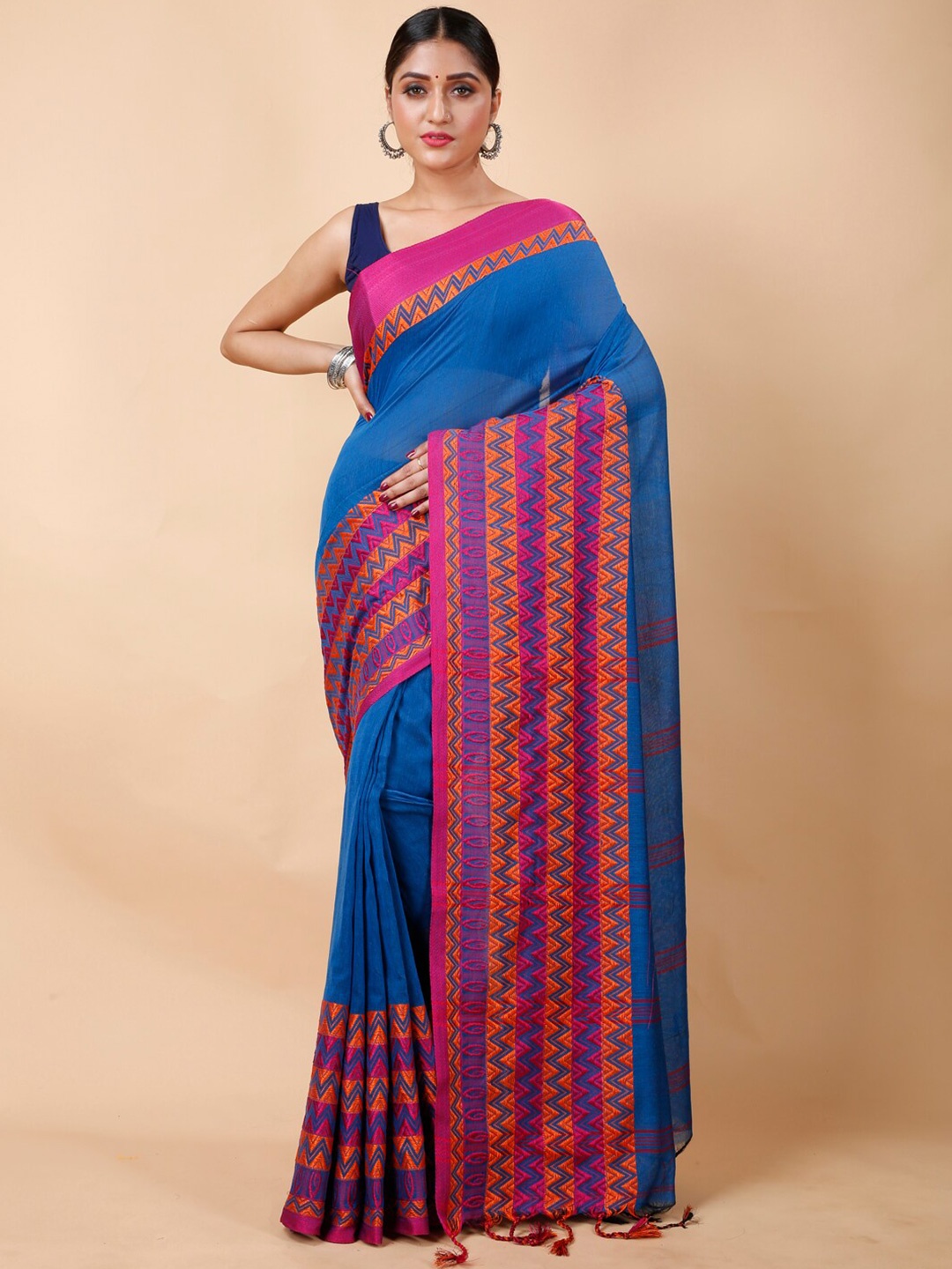 

Ruuprekha Woven Design Ethnic Motifs Khadi Cotton Saree, Blue