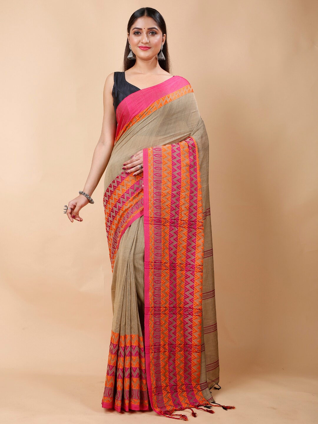 Ruuprekha Woven Design Ethnic Motifs Khadi Cotton Saree, Cream
