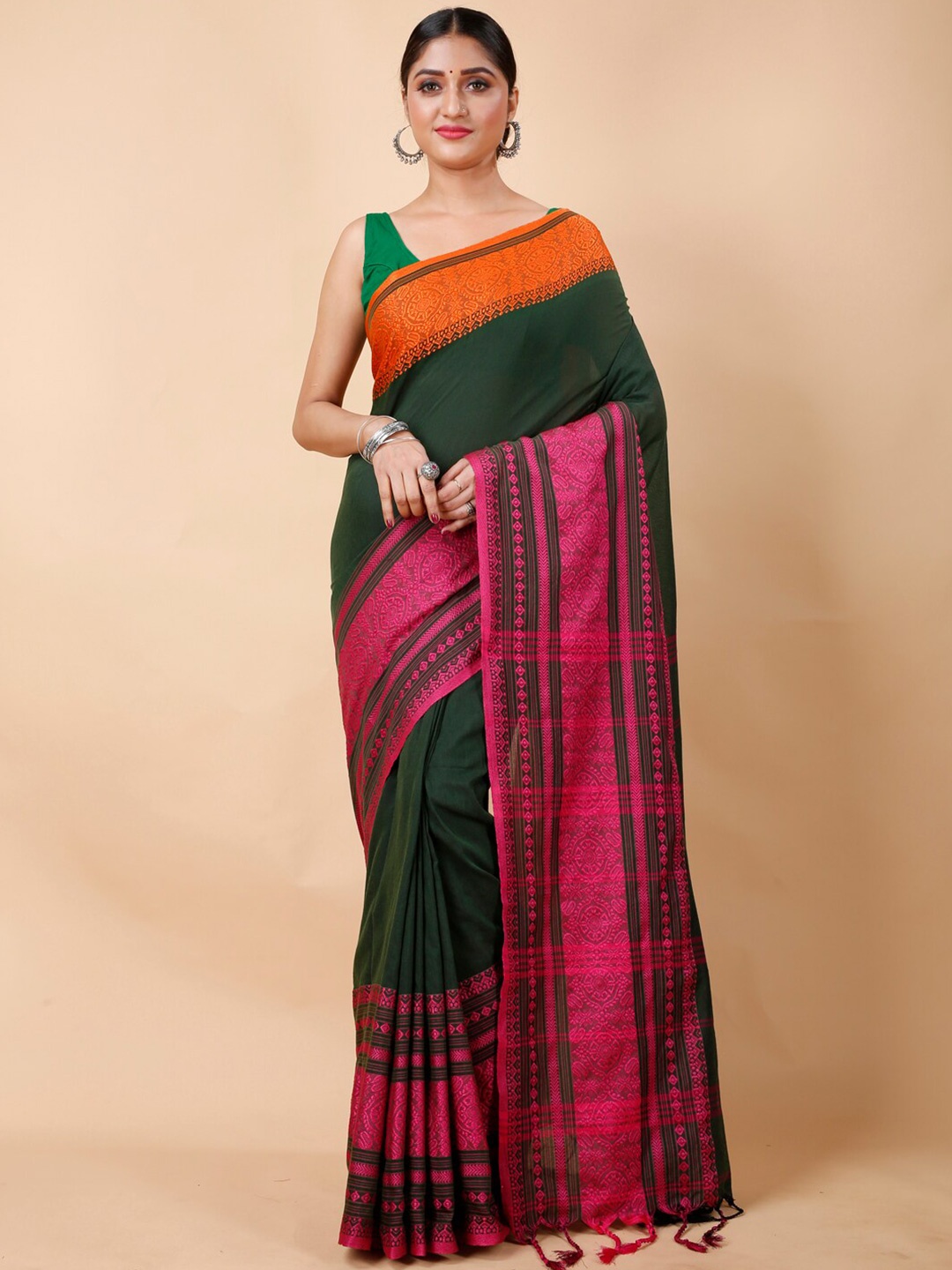 Ruuprekha Woven Design Ethnic Motifs Pure Cotton Saree, Green
