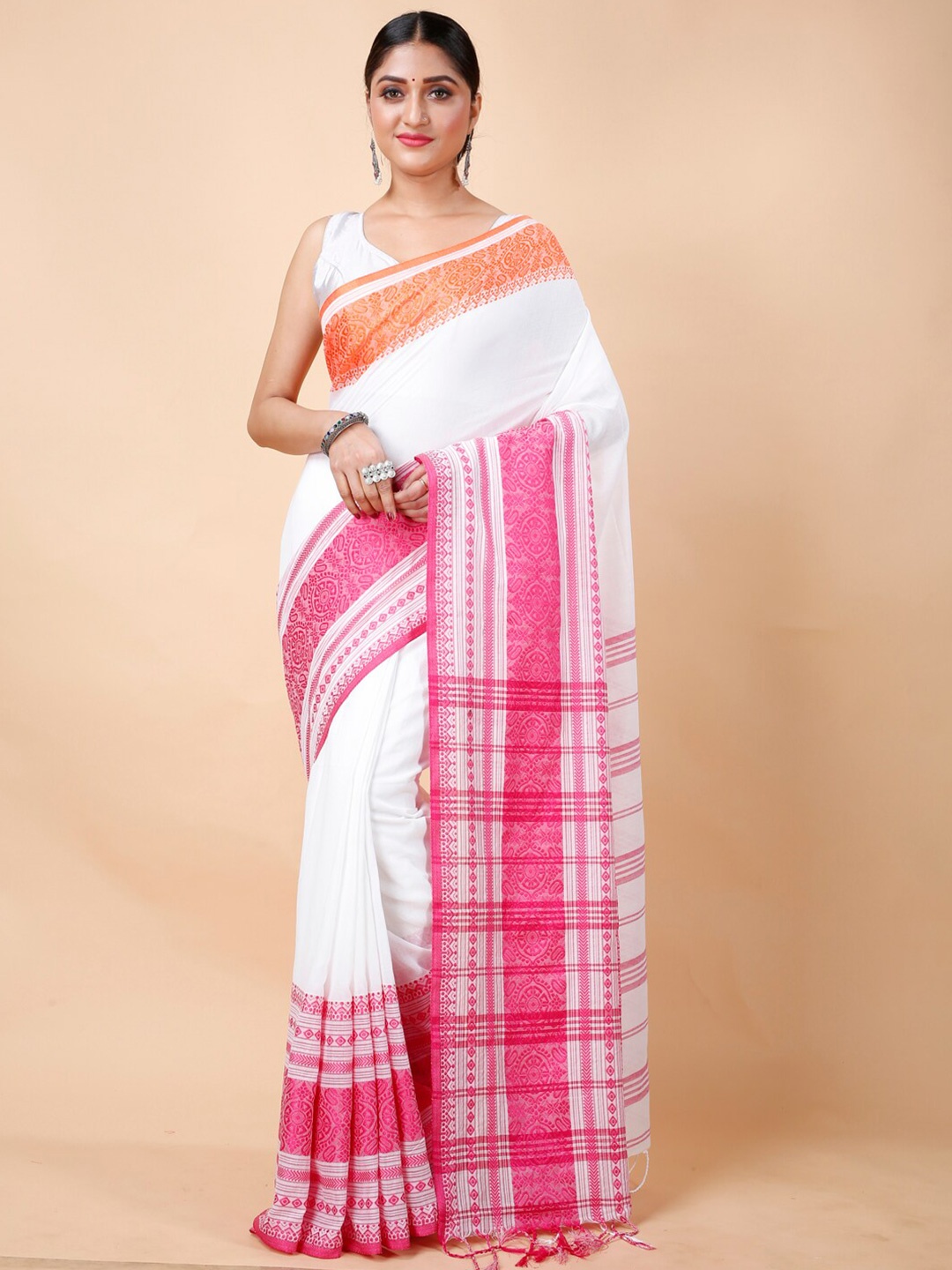

Ruuprekha Woven Design Ethnic Motifs Pure Cotton Saree, White