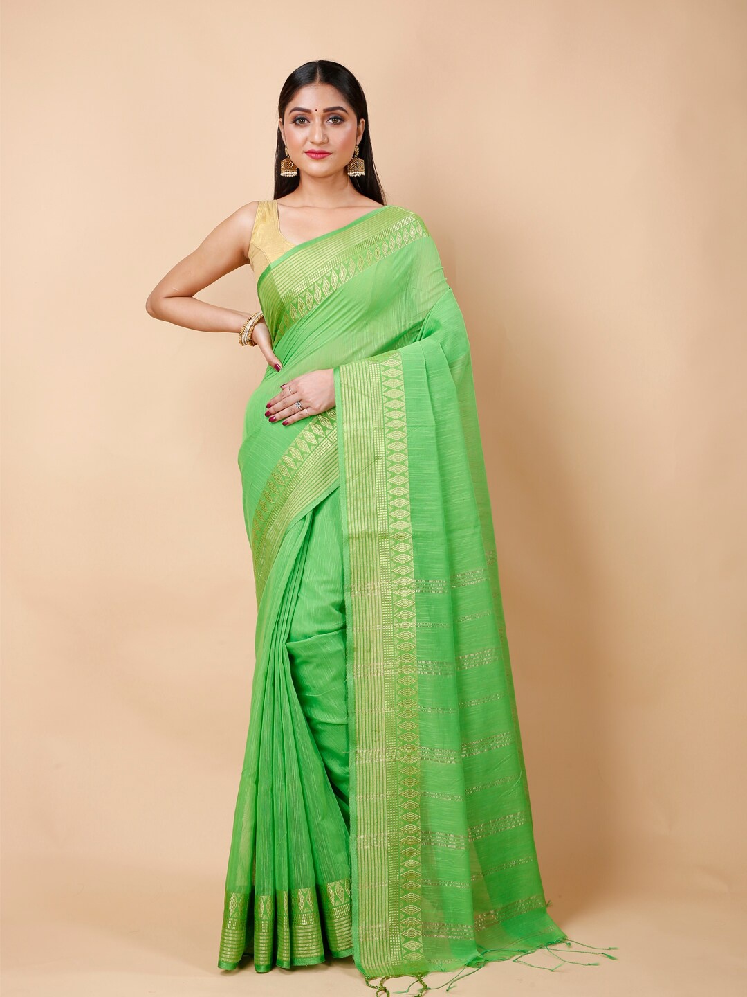 

Ruuprekha Woven Design Ethnic Motifs Cotton Saree, Lime green