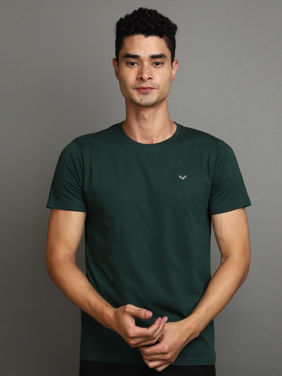 

V-Mart Cotton Slim Fit T-shirt, Green