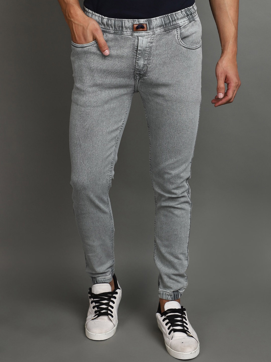 

V-Mart Men Regular Fit Clean Look Dobby Cotton Jeans, Grey