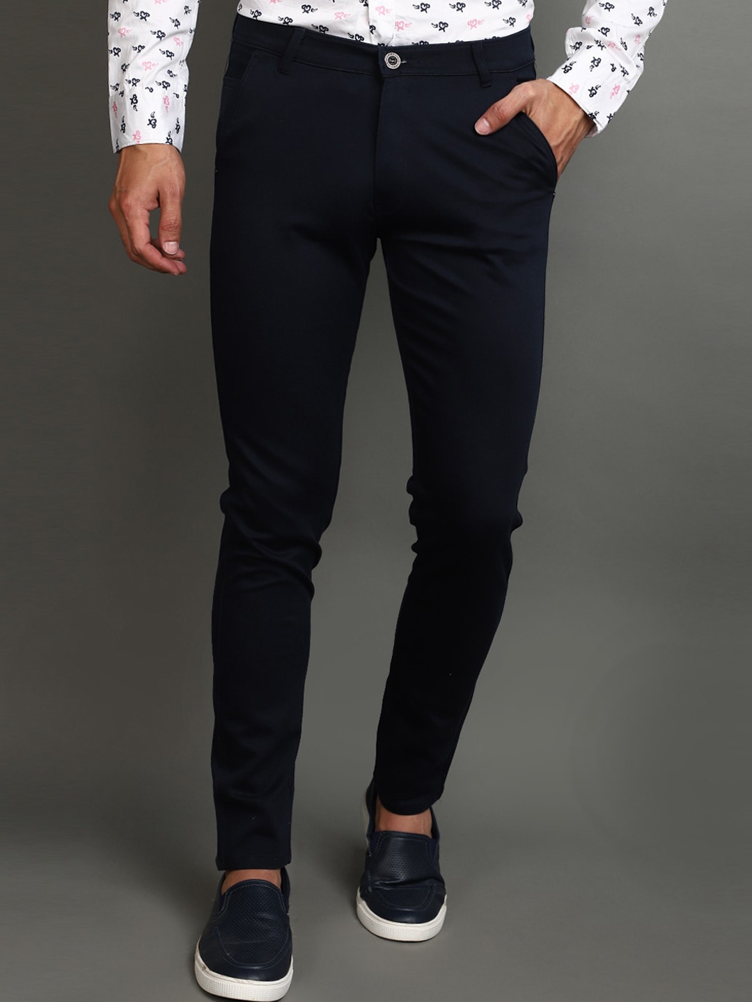 

V-Mart Men Slim Fit Cotton Chinos Trouser, Navy blue