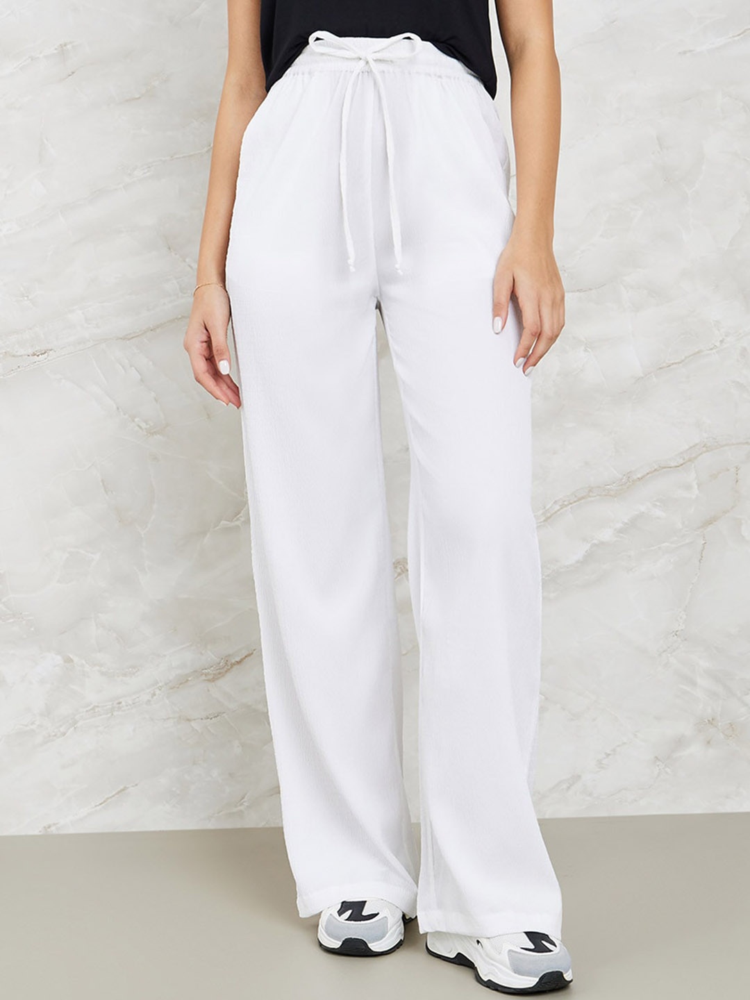 

Styli Women Off White Flared High-Rise Trousers With Side Pocket