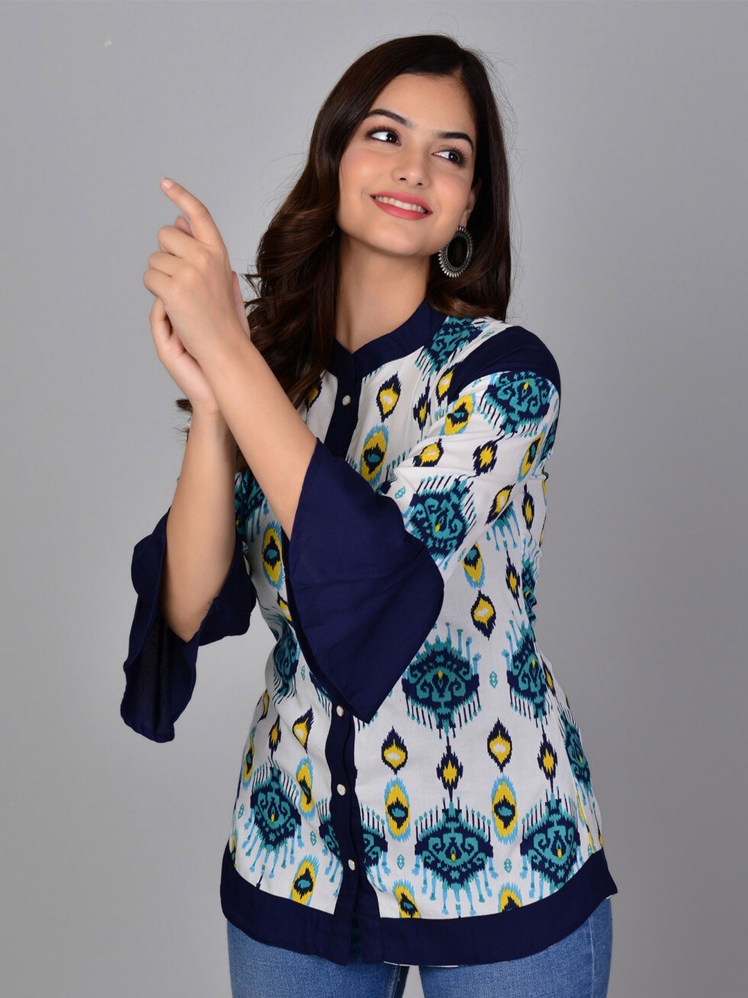 

MANKSH Blue Print Top