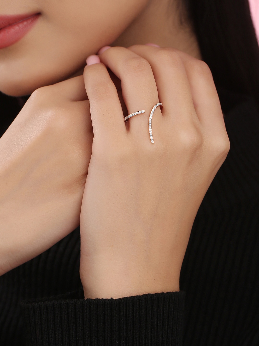 

925 Sterling Silver Moissanite Studded Numerical 9 Finger Ring, Rose gold