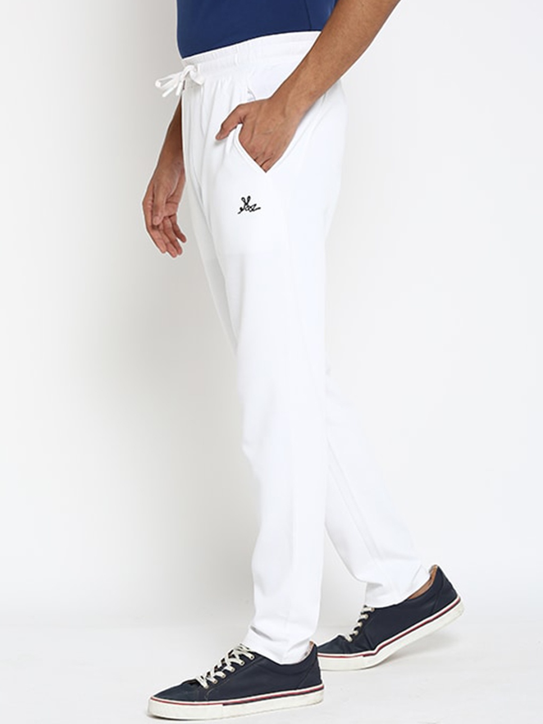 

Muvazo Men Regular Fit Mid-Rise Joggers, White