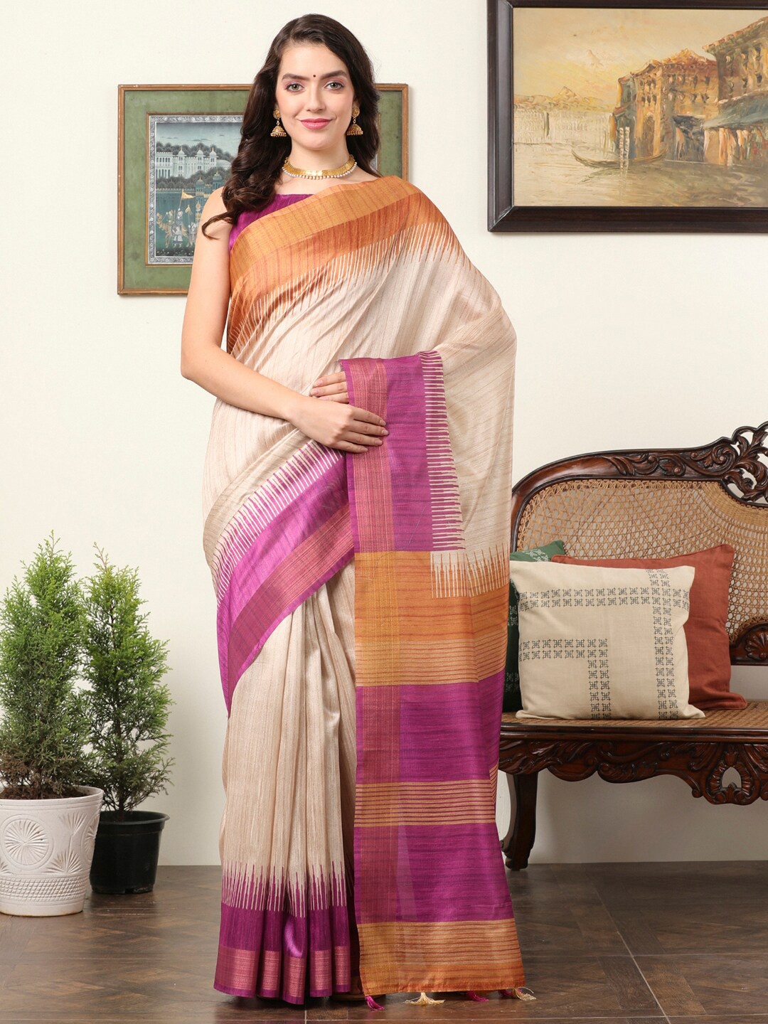 

Mitera Bagh Silk Blend Designer Saree, Beige