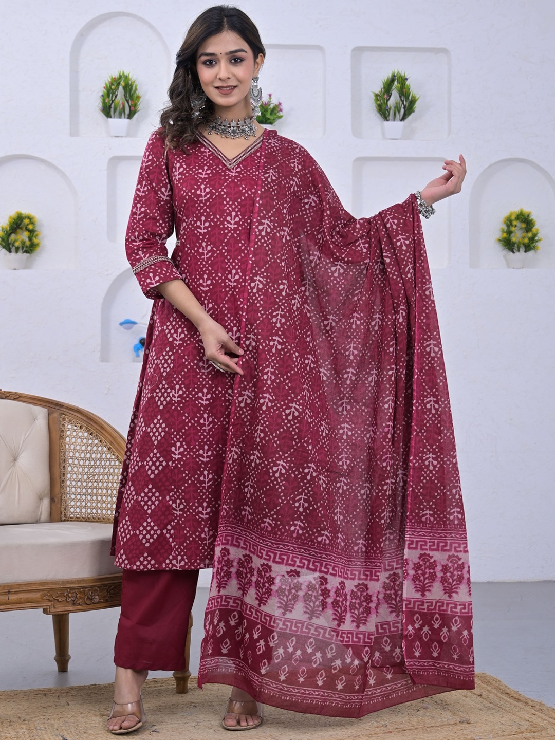 

Advya Ethnic Motifs Printed Sequinned Pure Cotton V-Neck Kurta With Trousers And Dupatta, Purple