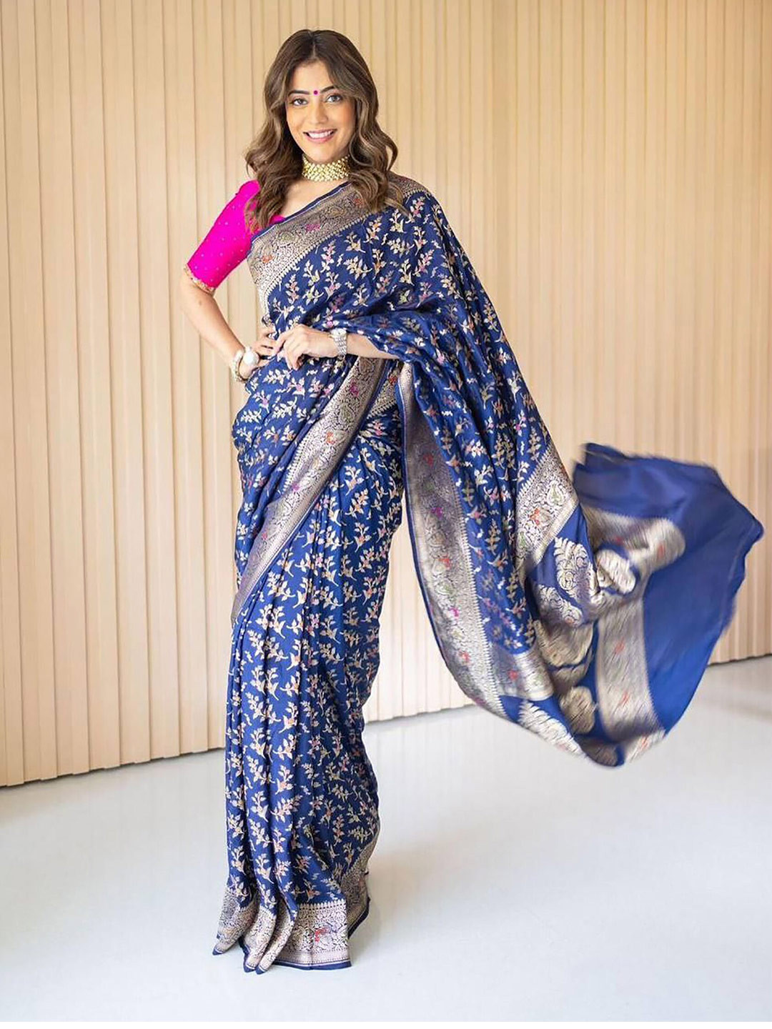 

KALINI Floral Woven Design Banarasi Saree, Blue