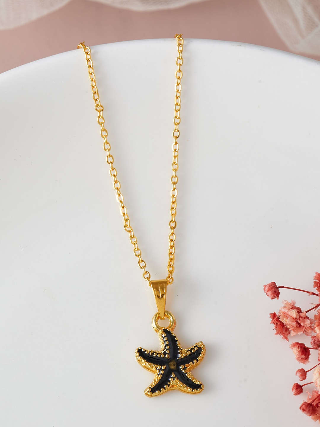 

DressBerry Gold-Plated Brass Enamelled Chain