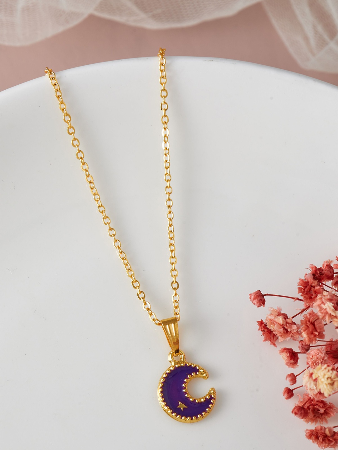 

DressBerry Gold-Plated Stone-Studded Pendant With Chain