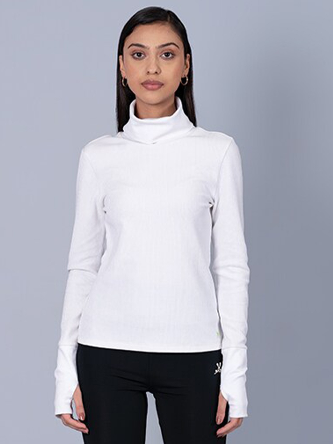 

Muvazo High Neck Long Sleeves T-shirt, White