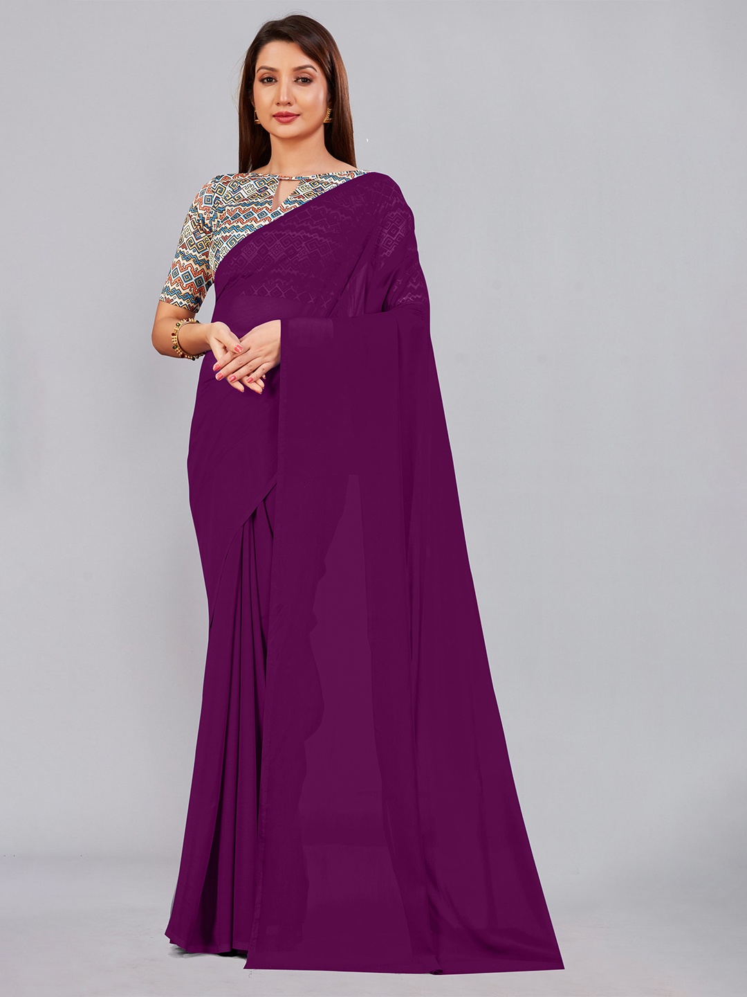 

CastilloFab Embroidered Pure Georgette Saree, Burgundy