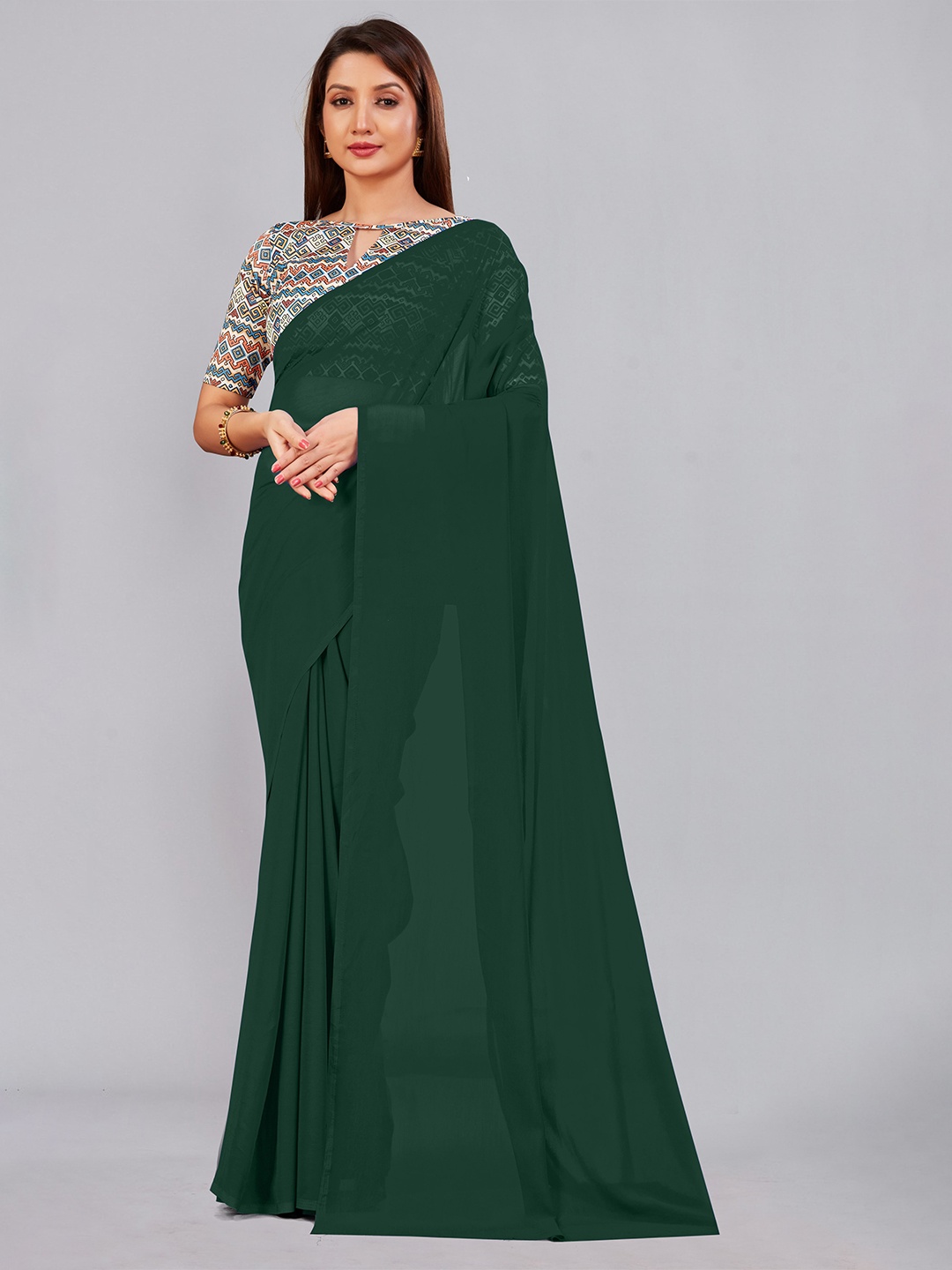 

CastilloFab Pure Georgette Saree, Green