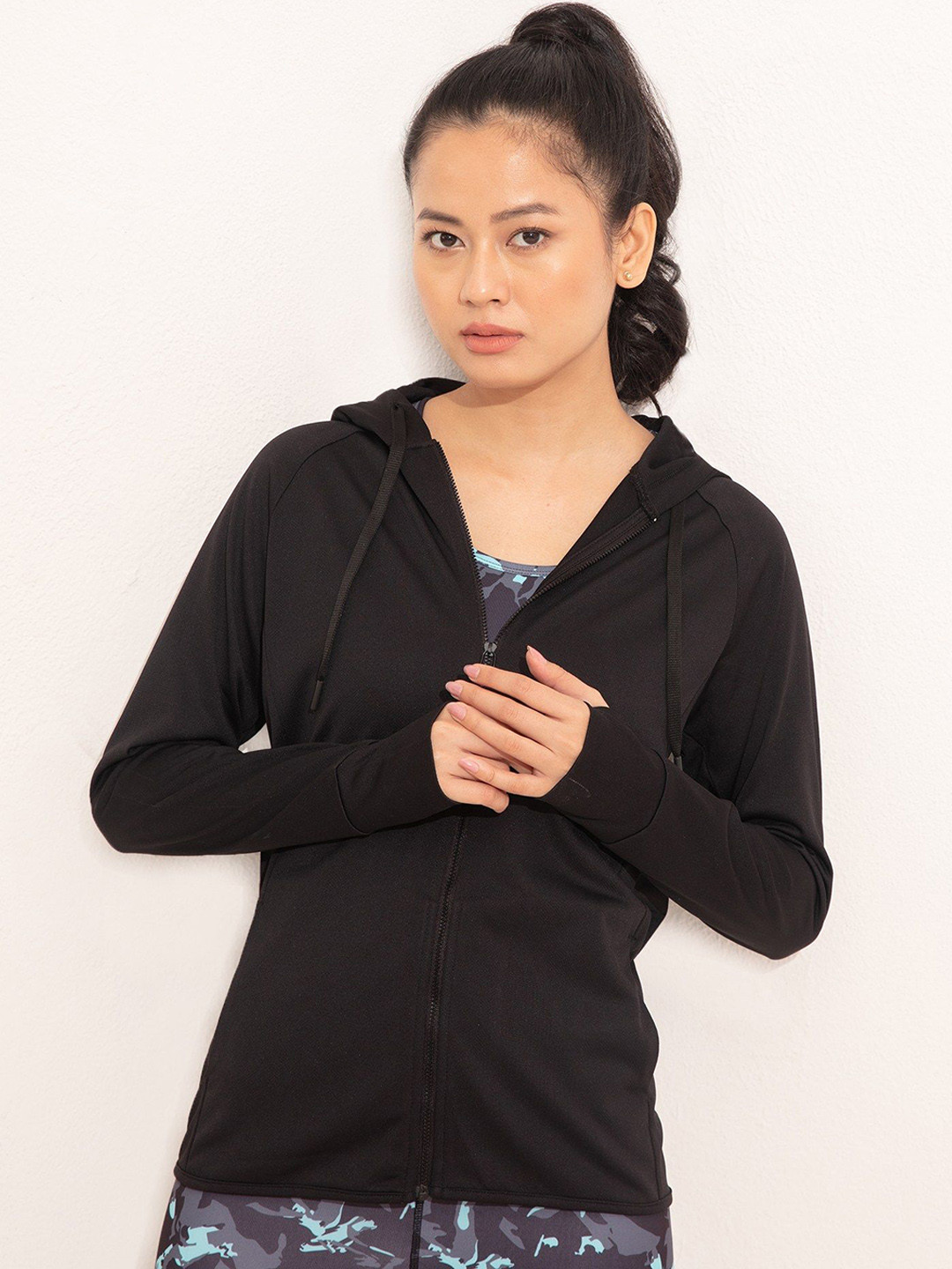 

Nykd Women Solid Hooded Classic Light Weight Jacket with Thumbhole, Black