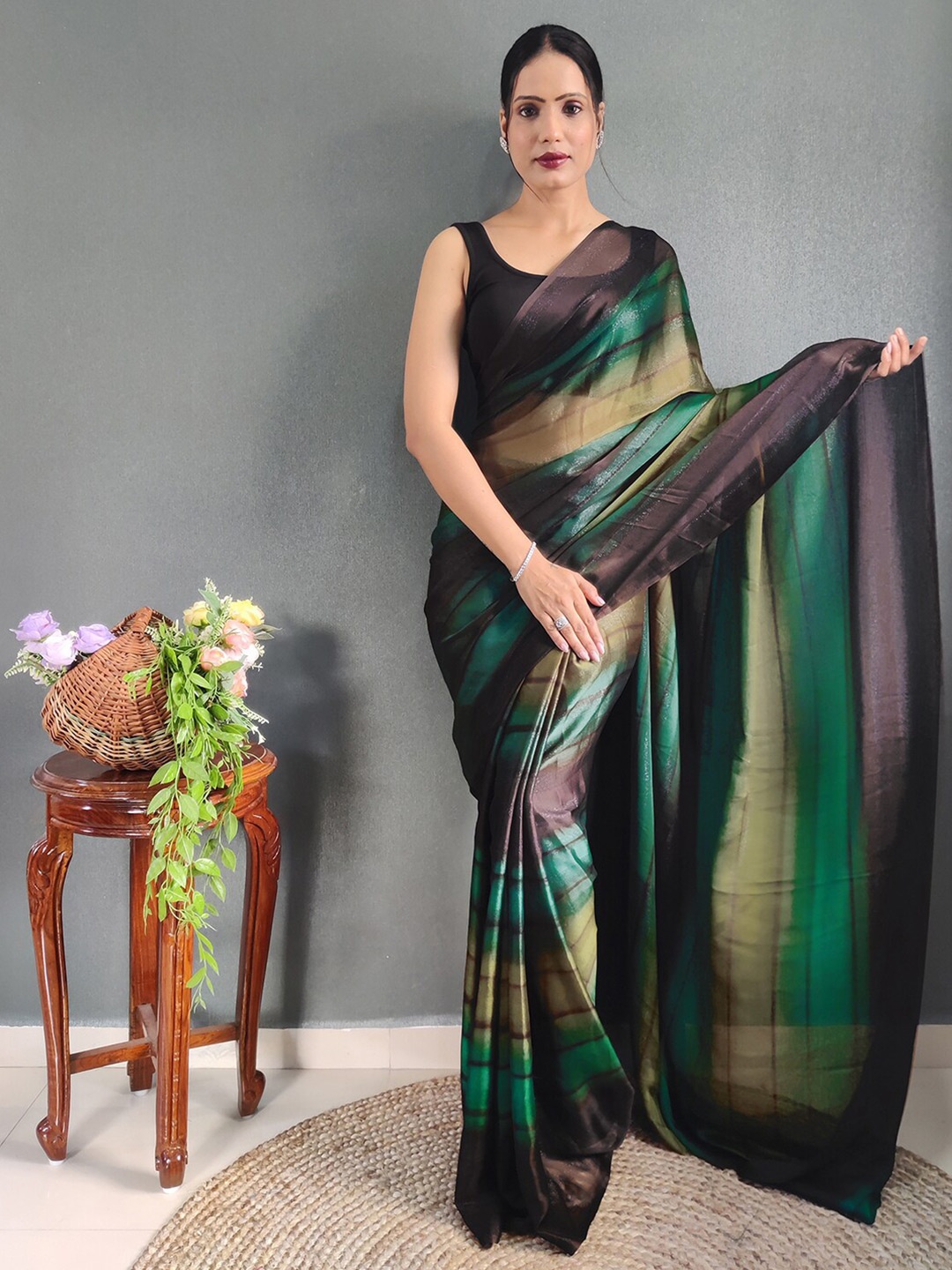 

Mitera Striped Zari Poly Georgette Ready to Wear Saree, Green