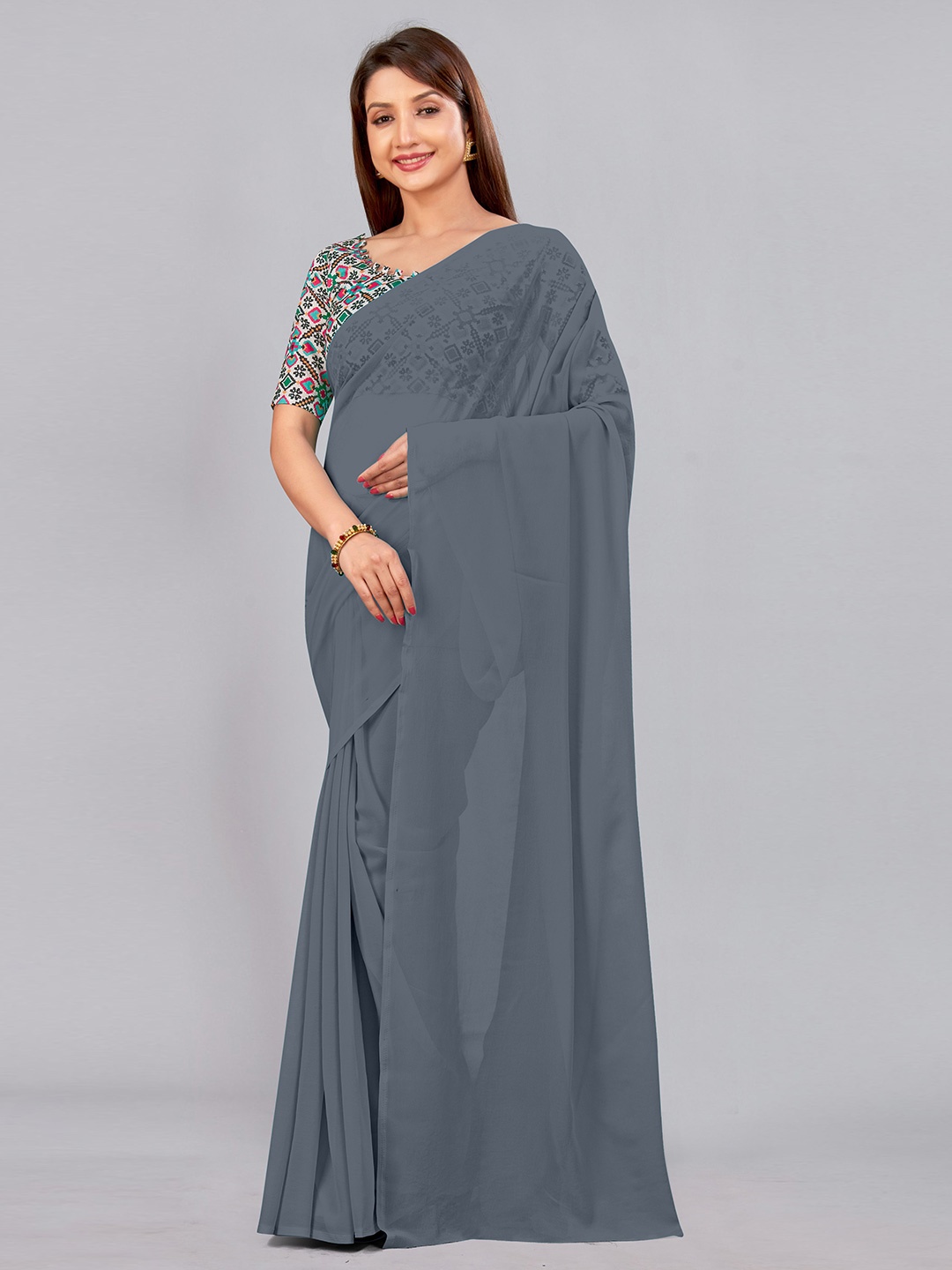

CastilloFab Embroidered Pure Georgette Saree, Grey