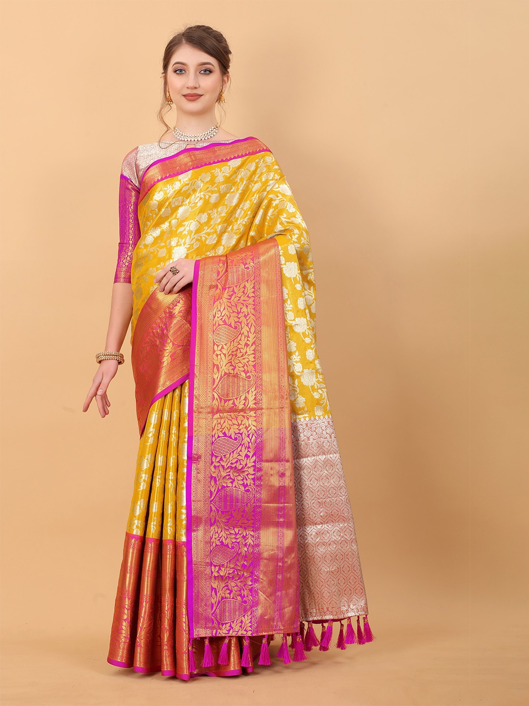 

NIWAA Floral Woven Design Pure Silk Banarasi Saree, Yellow