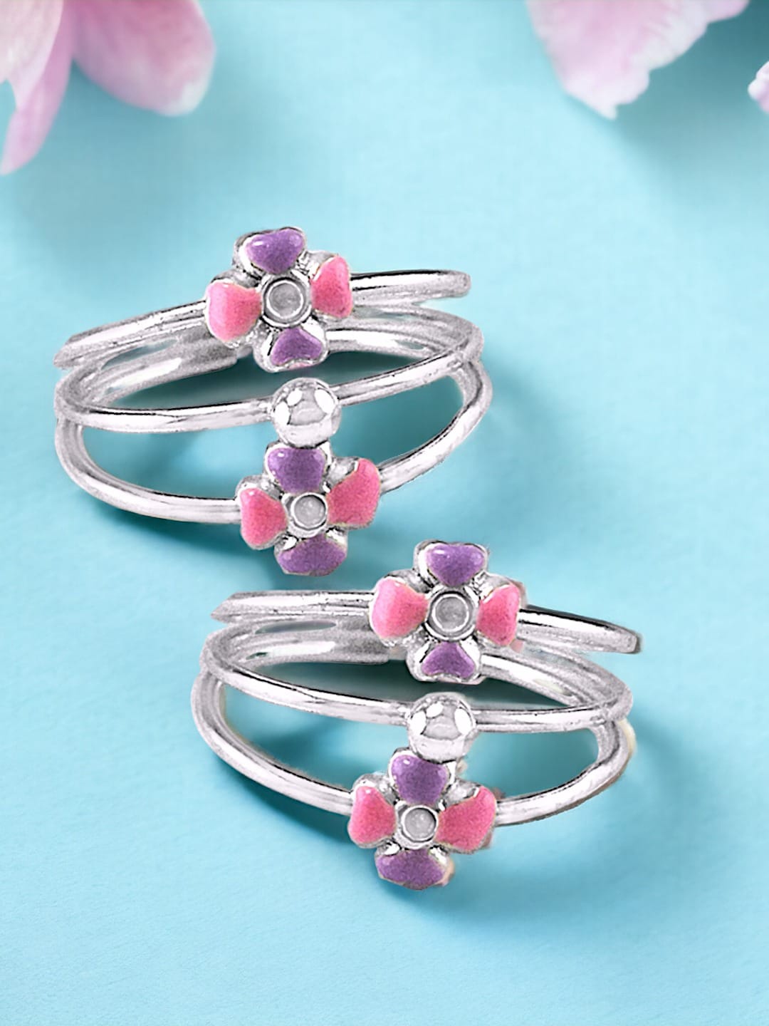 

Taraash 925 Sterling Silver Plated Floral Shaped Adjustable Toe Rings
