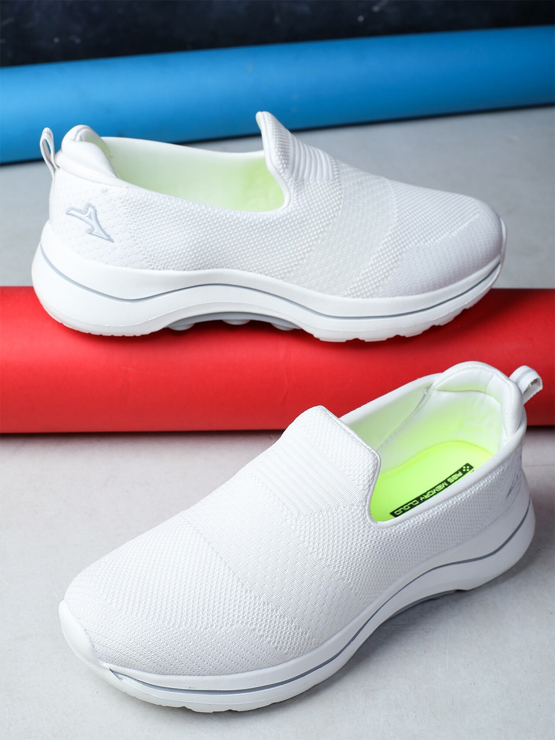 

ABROS Men COOLRIDE PRO Slip-On Running Shoes, White