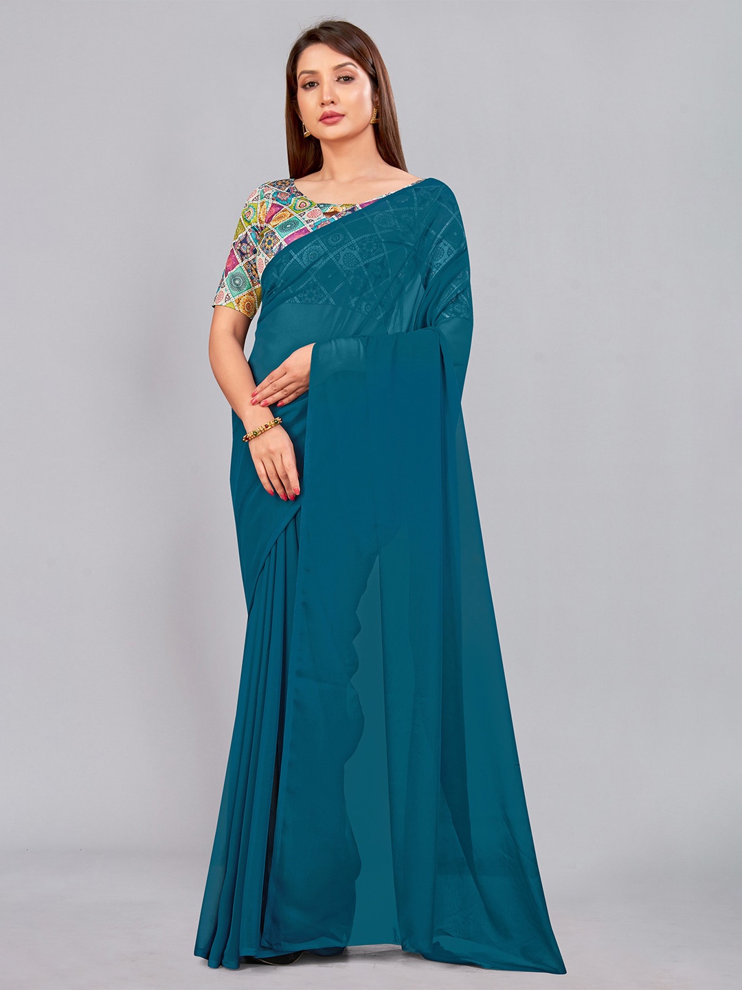 

CastilloFab Embroidered Pure Georgette Saree, Teal