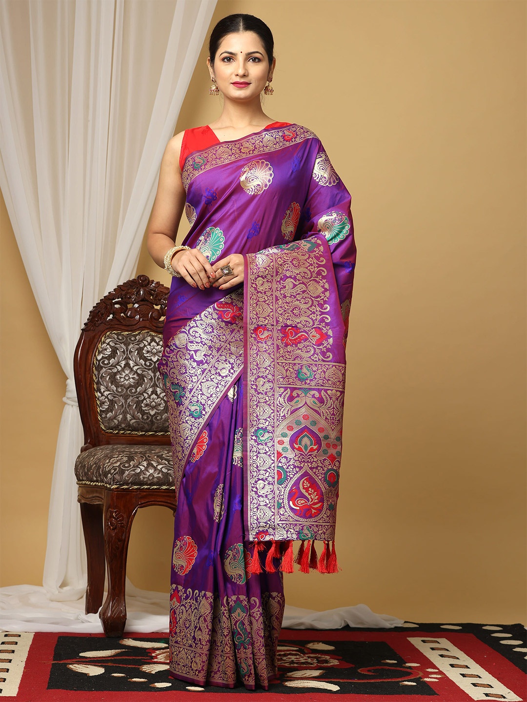 

PATLIPALLU Ethnic Motifs Silk Blend Kanjeevaram Saree, Purple