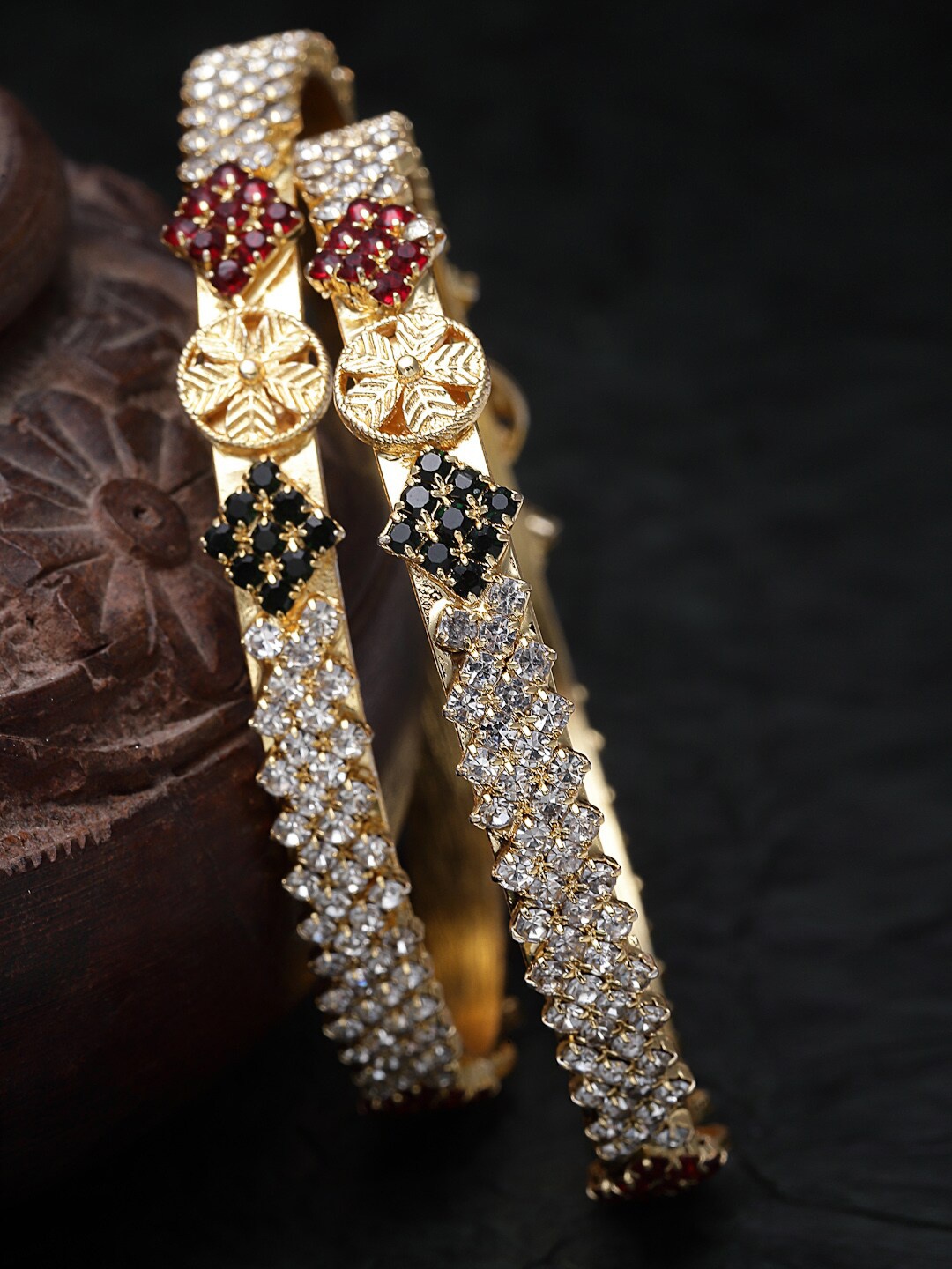 

Sukkhi Set Of 2 Gold-Plated American Diamond-Studded Bangles