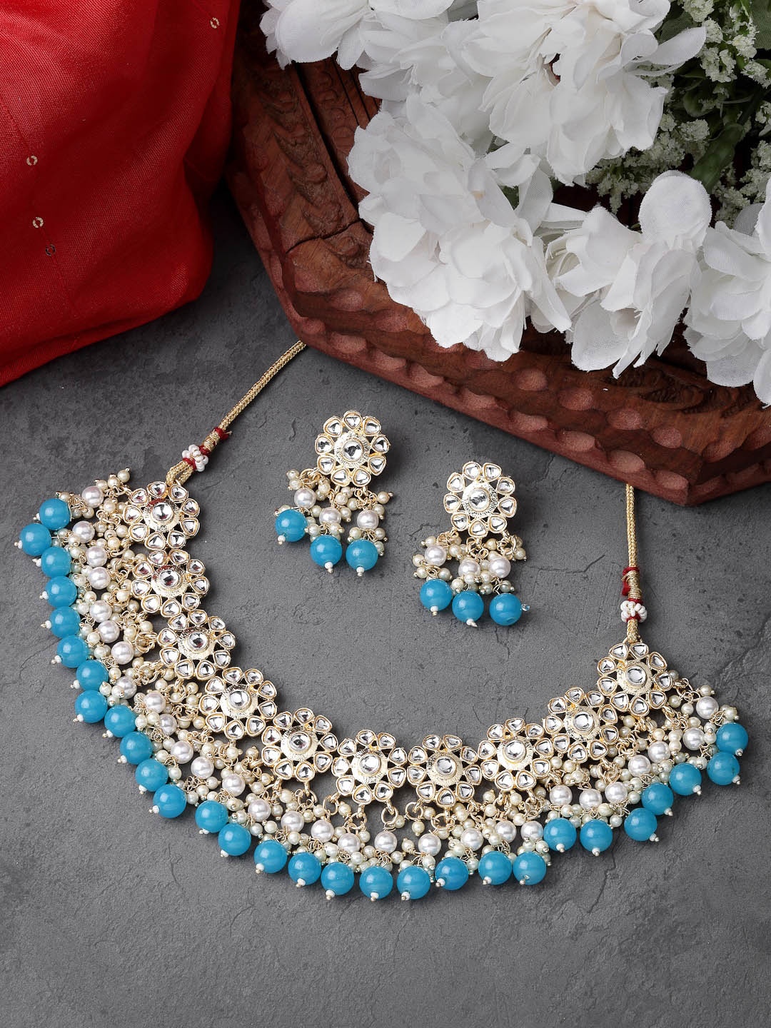 

Sukkhi Gold-Plated Stone-Studded & Beaded Necklace and Earrings Set