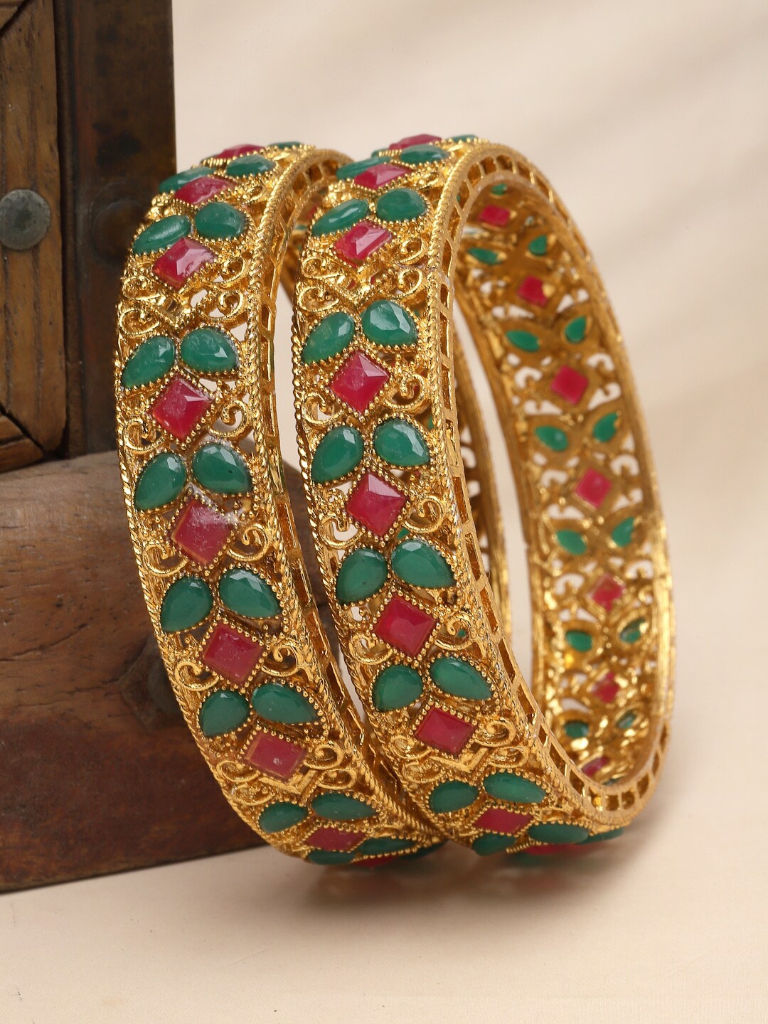 

Sukkhi Set Of 2 Gold Plated Stones Studded Bangles