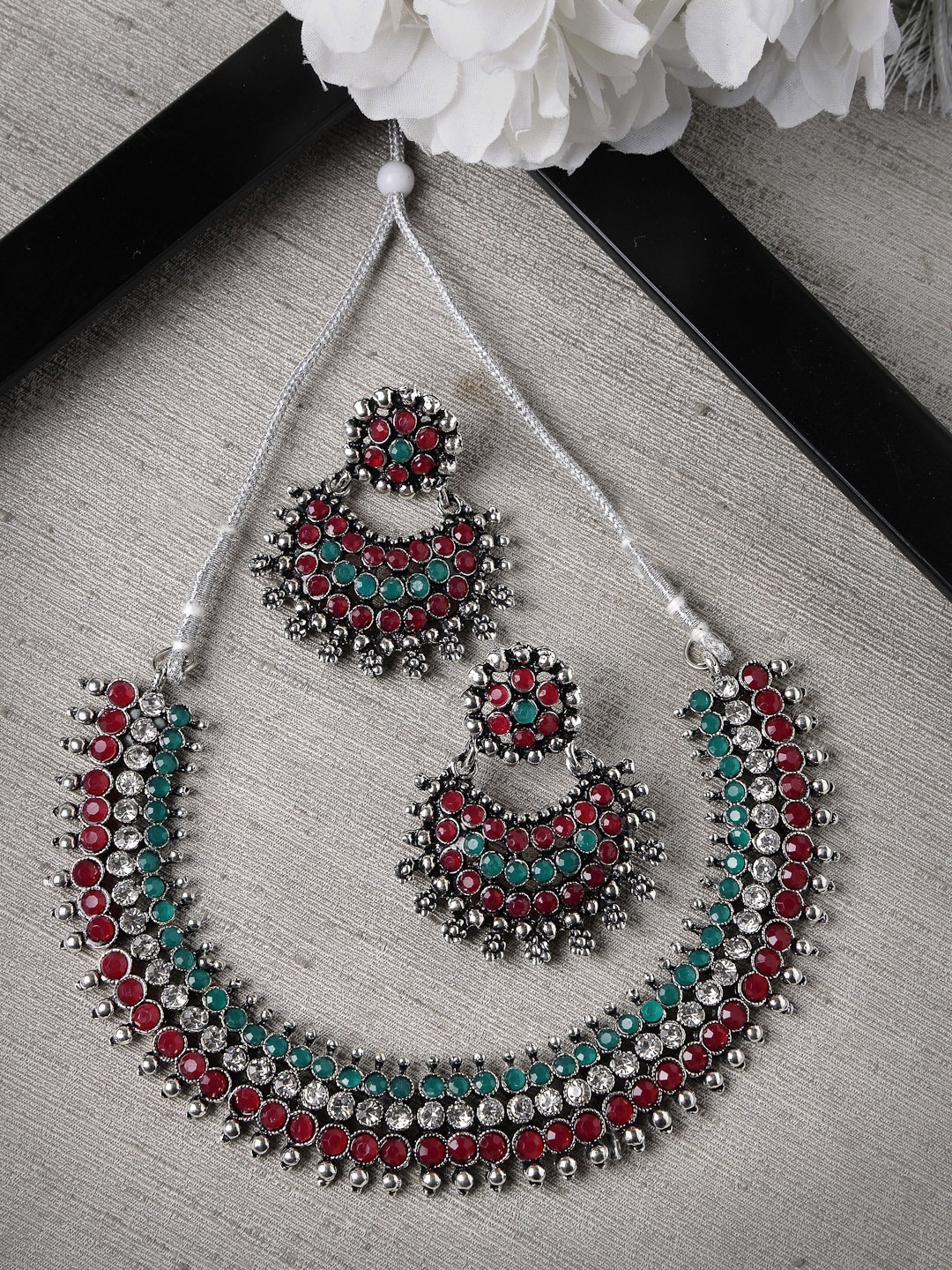 

Sukkhi Rhodium-Plated AD-Studded Necklace and Earrings Set, Silver