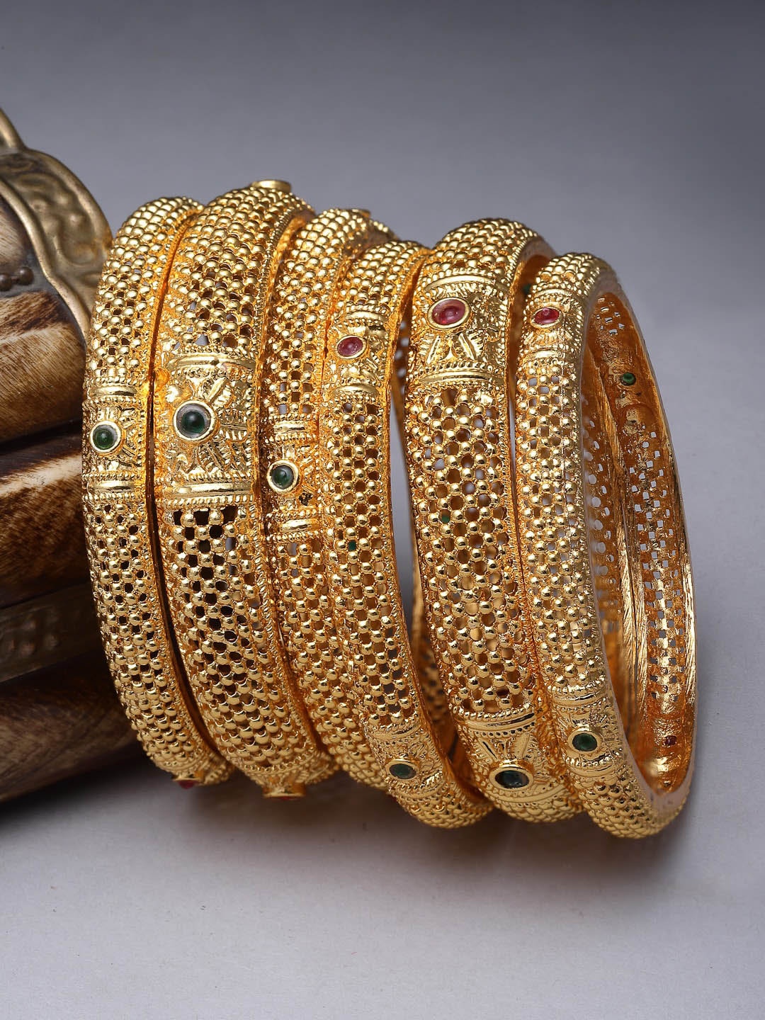 

Sukkhi Set Of 6 Gold-Plated Stone-Studded Bangles