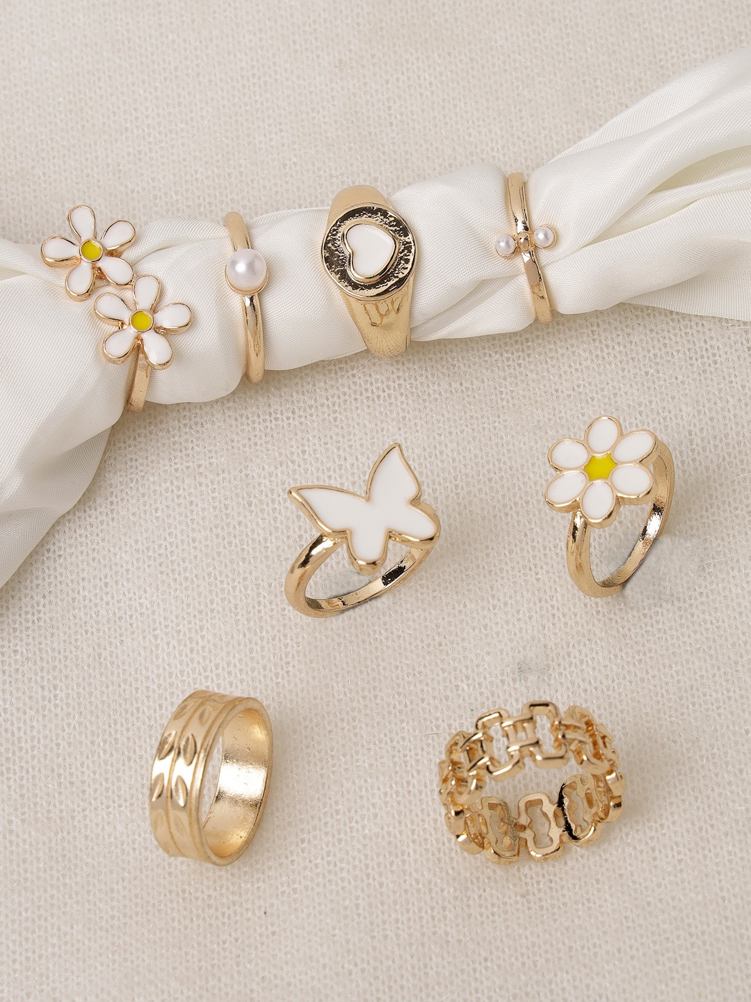 

Scintillare By Sukkhi Set Of 8 Rose Gold-Plated Finger Rings