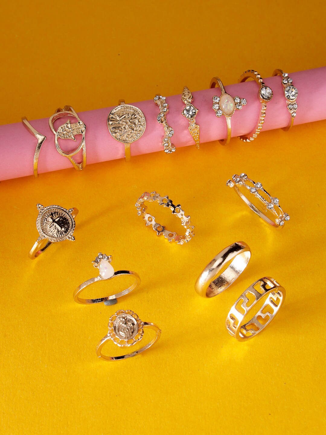 

Scintillare By Sukkhi Set Of 15 Gold Plated Crystals Studded Finger Rings