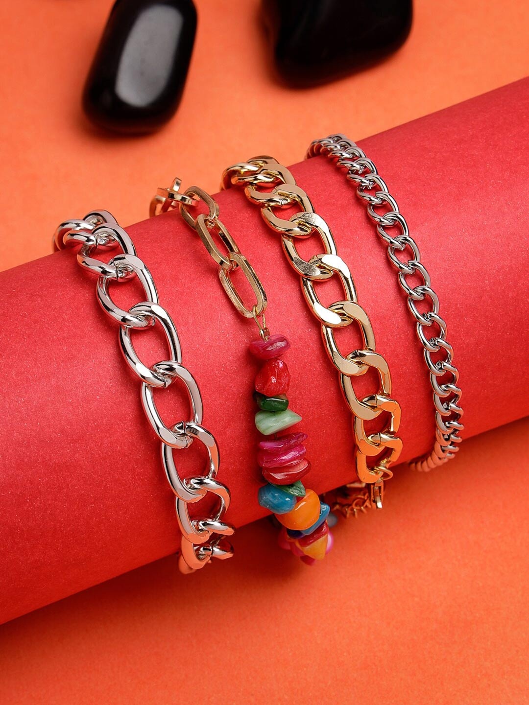 

Scintillare By Sukkhi Set Of 4 Gold-Plated Link Bracelet