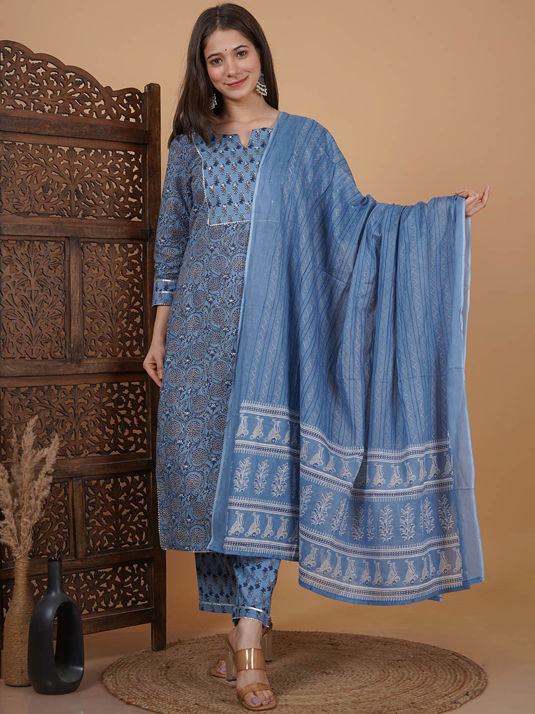 

MEERA FAB Ethnic Motifs Yoke Design Keyhole Neck Pure Cotton Kurta With Trouser & Dupatta, Grey