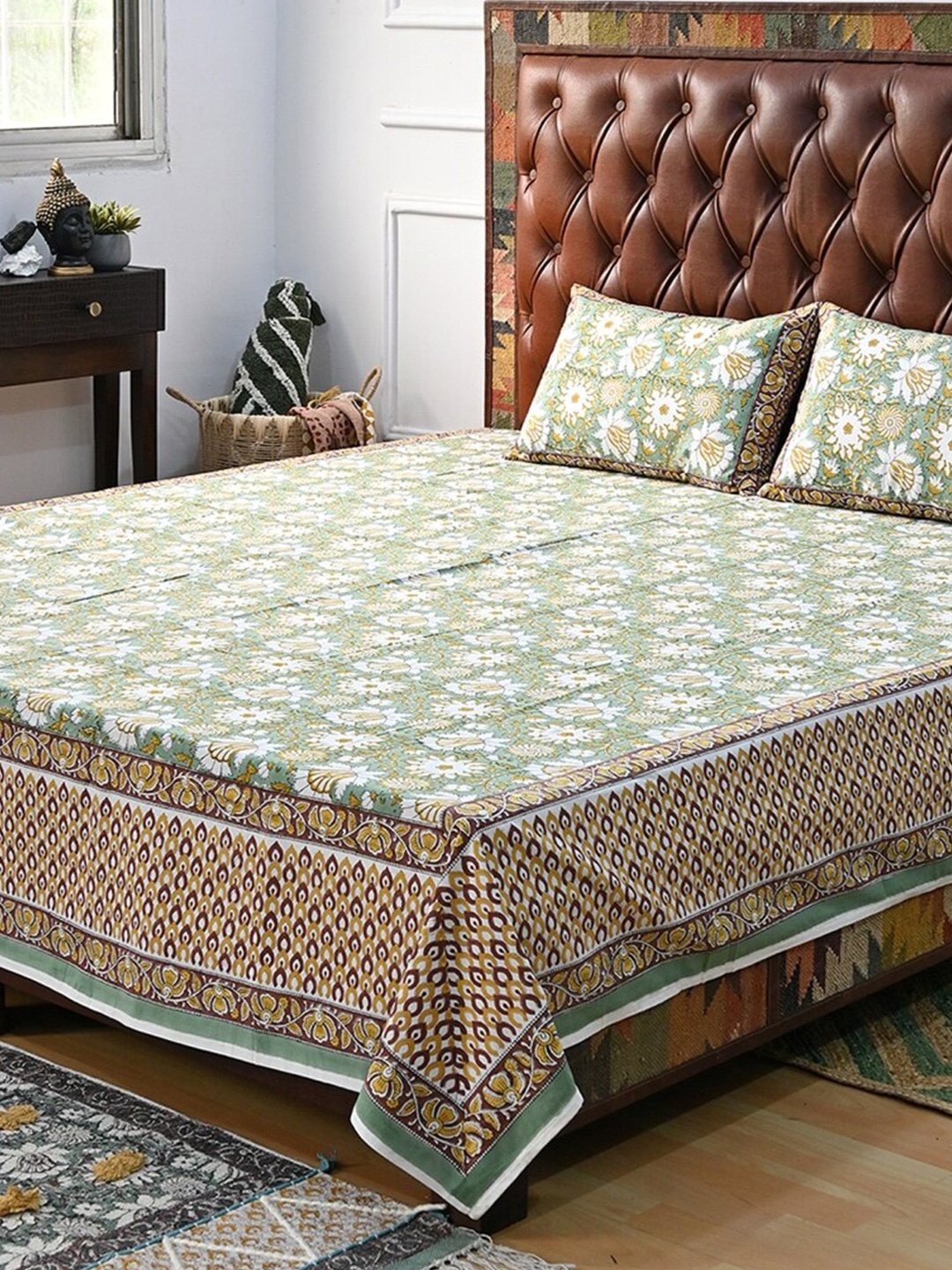 

Art Avenue White & Green Floral Cotton 120 TC Crib Bedsheet with 2 Pillow Covers