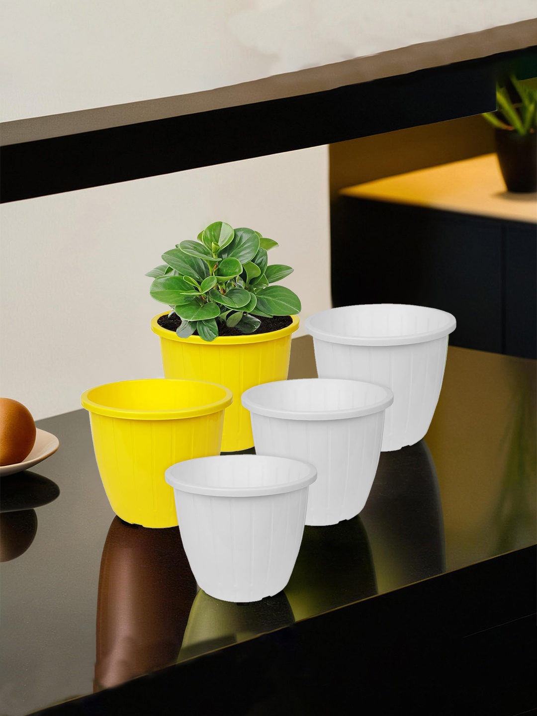 

Kuber Industries Set Of 5 Yellow & White Solid Flower Pot