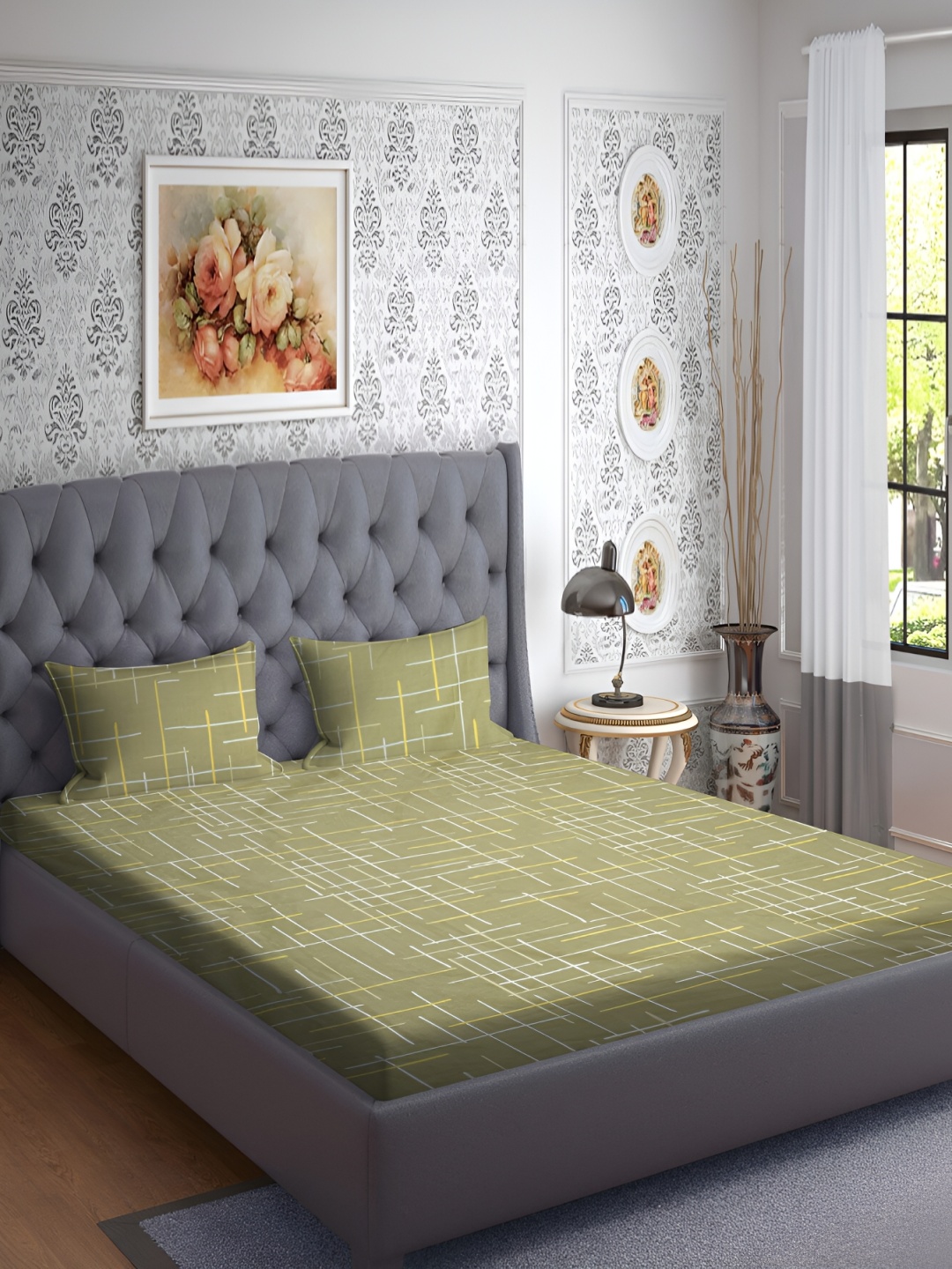 

RRC Olive & Green Geometric 144 TC Queen Bedsheet with 2 Pillow Covers