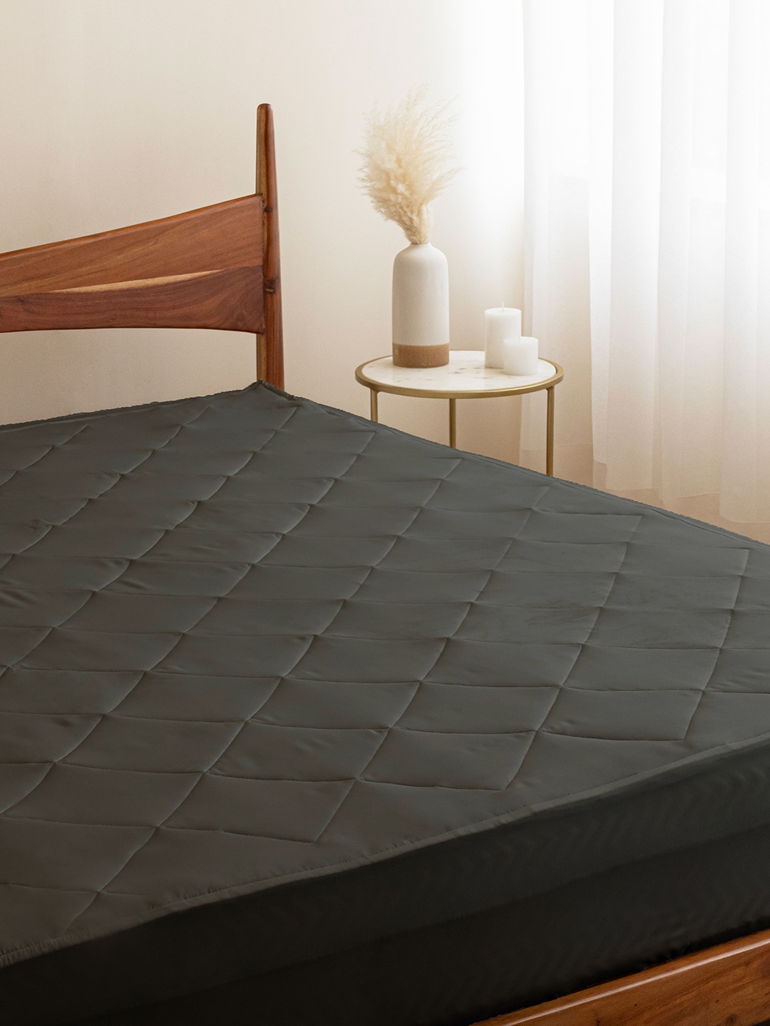 

HOMEMONDE Grey Cotton Waterproof Elastic fitted Quilted Mattress Protector