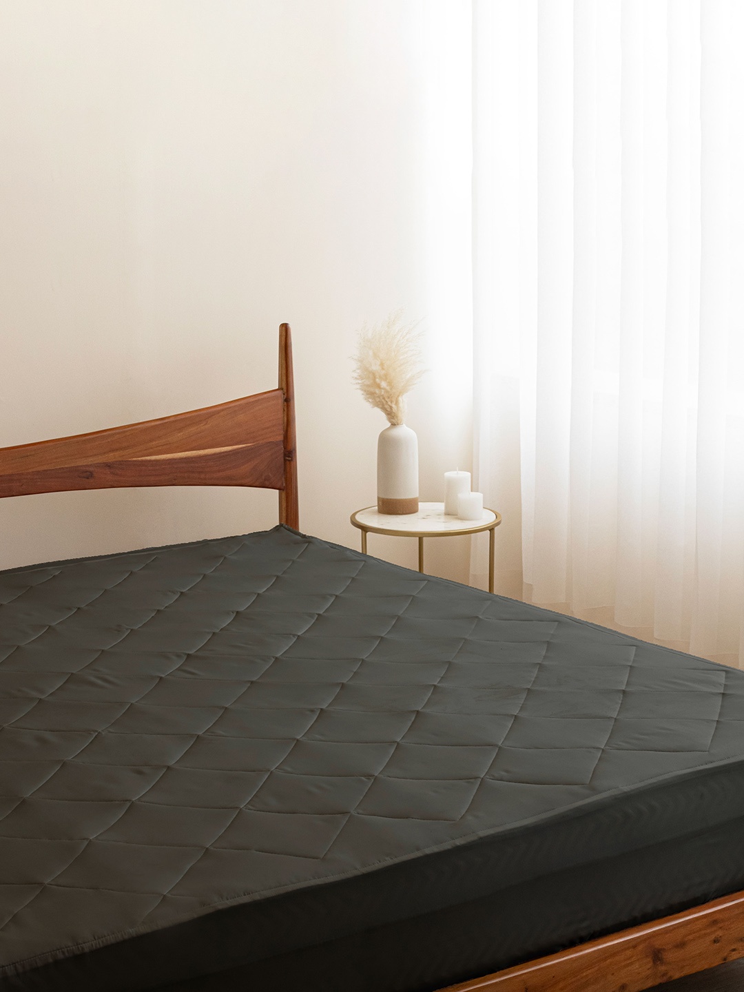 

HOMEMONDE Grey Cotton Waterproof Elastic fitted Quilted Mattress Protector
