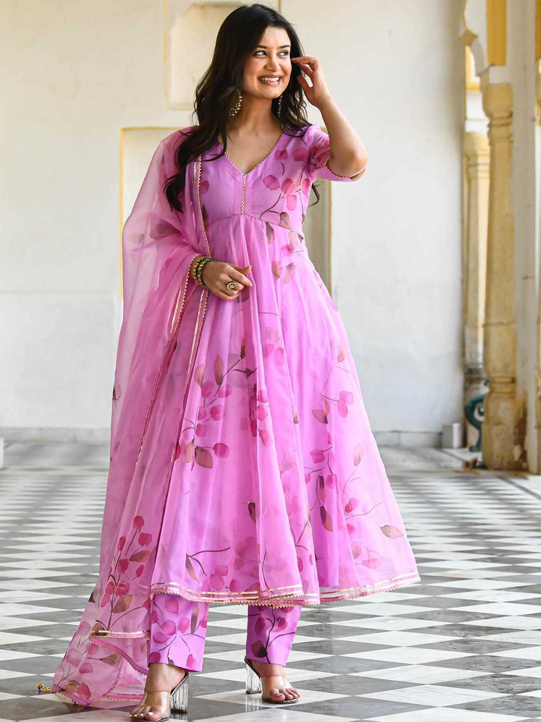 

BAESD Floral Printed Gotta Patti Flared V-Neck Kurta with Trousers & Dupatta, Pink